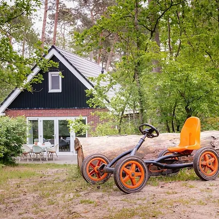 Grove Den I Heerlijk Met Bosrijke Tuin * Nunspeet