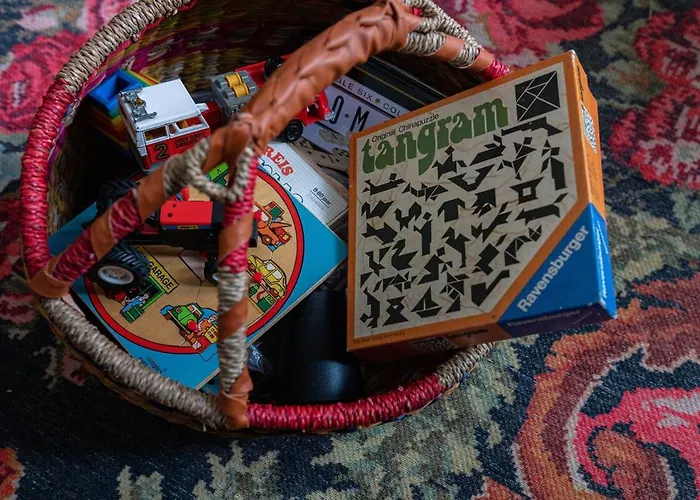 Grove Den I Heerlijk Met Bosrijke Tuin