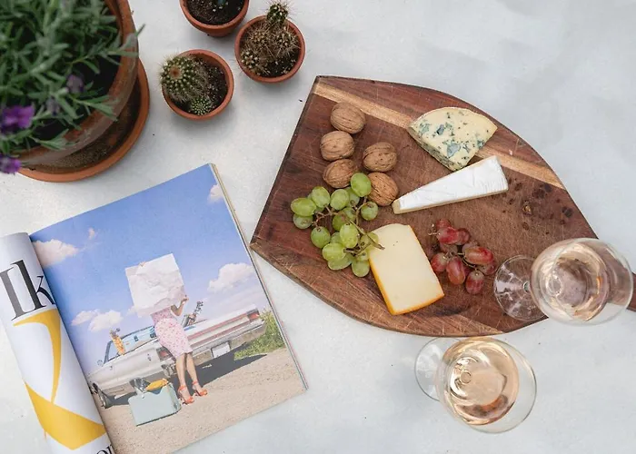 Dom wakacyjny Grove Den I Heerlijk Met Bosrijke Tuin